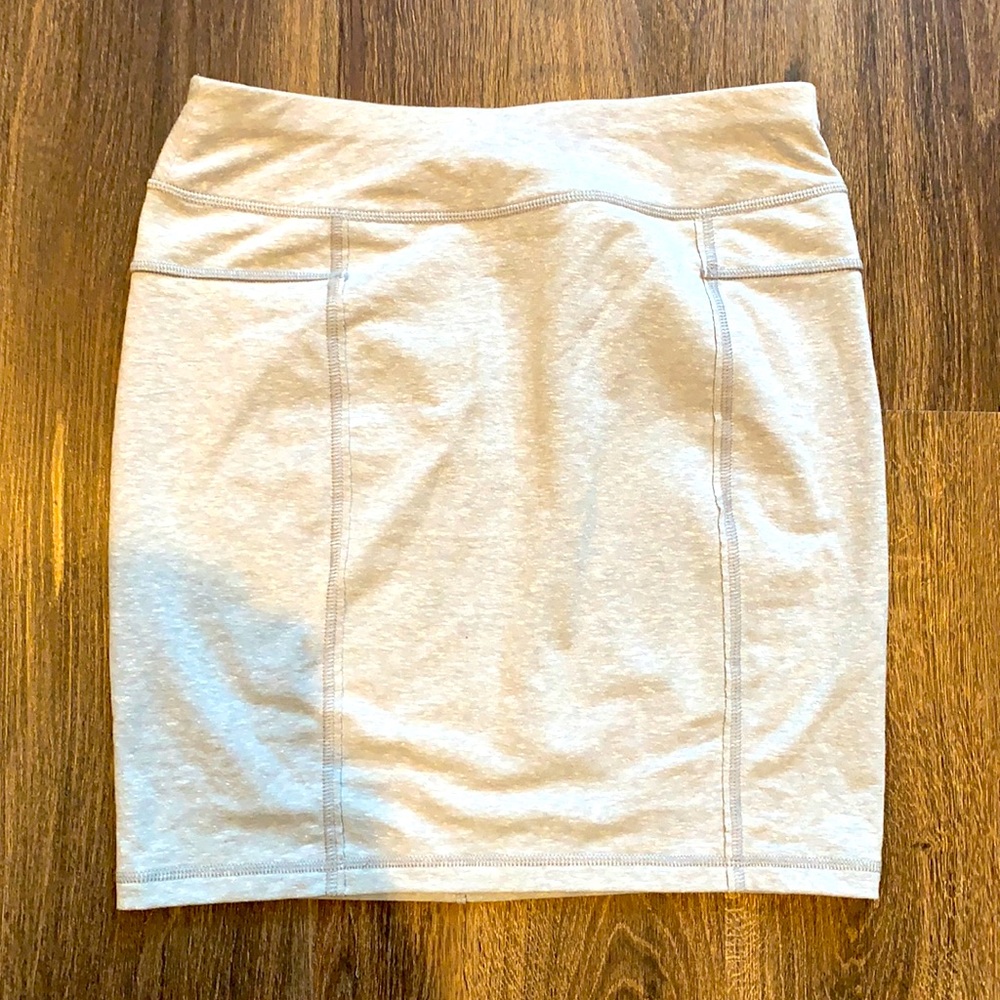 Athleta sweater skirt